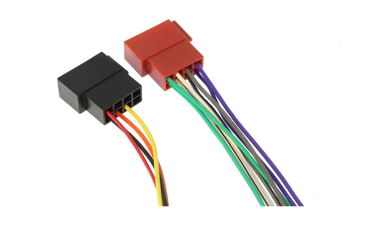 ISO-конннектор универсальный - фото